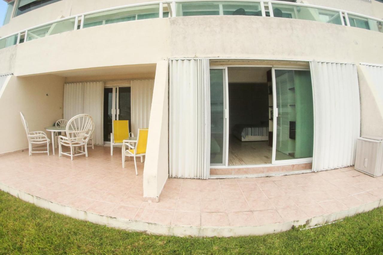 Brisas Beach & Ocean Front Vacation Apartments Cancun Zona Hotelera Exterior photo