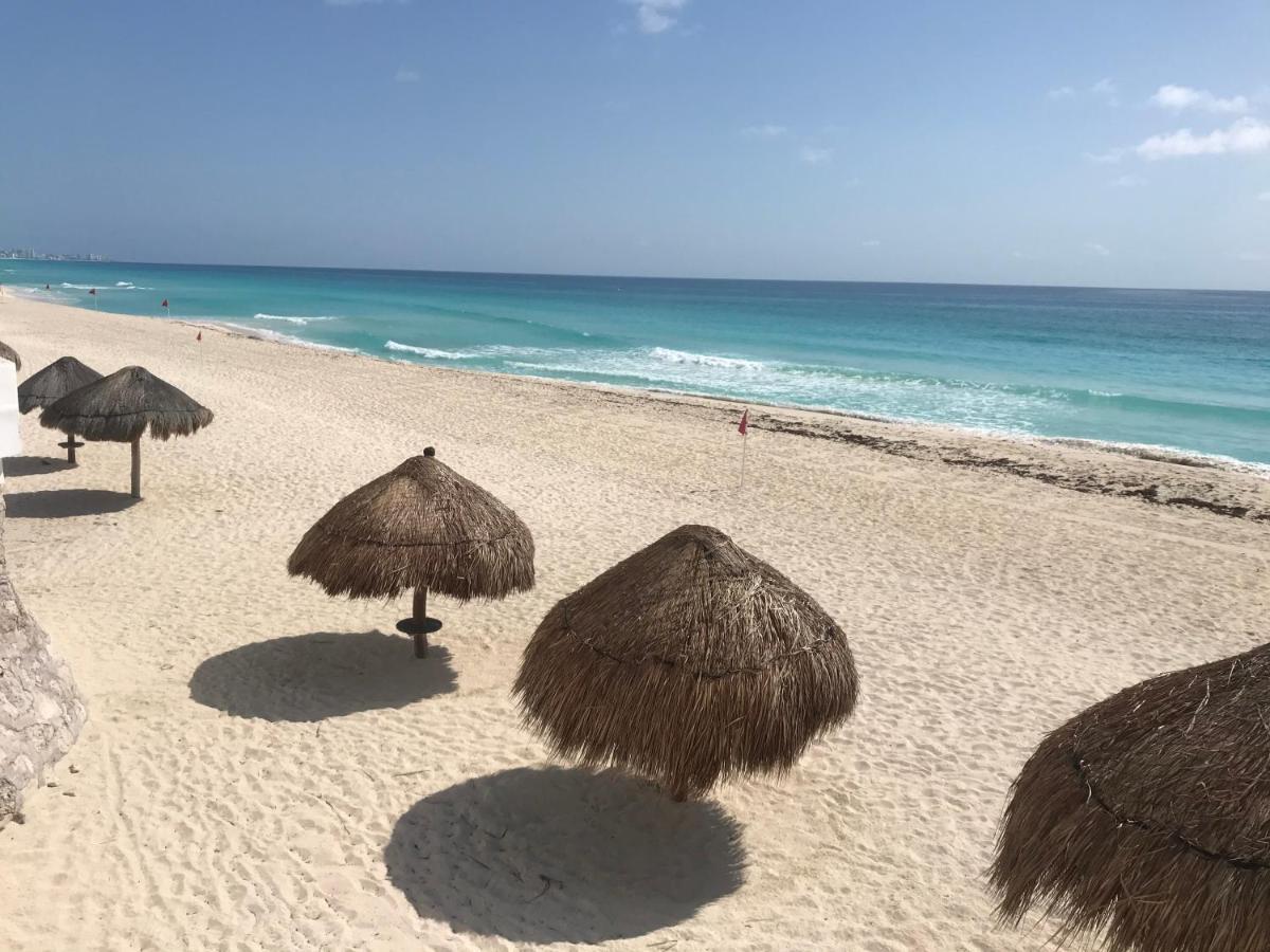 Brisas Beach & Ocean Front Vacation Apartments Cancun Zona Hotelera Exterior photo