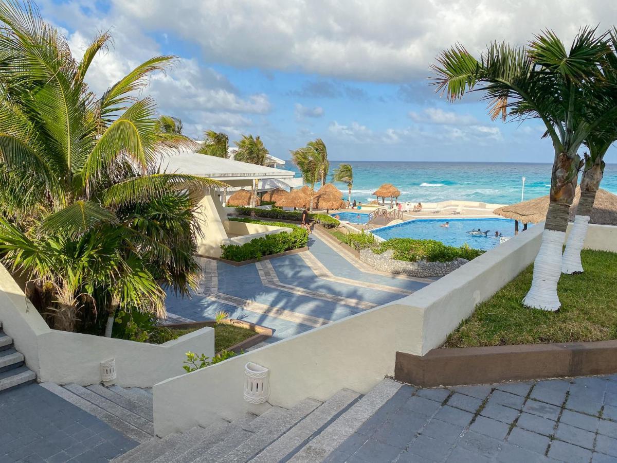 Brisas Beach & Ocean Front Vacation Apartments Cancun Zona Hotelera Exterior photo