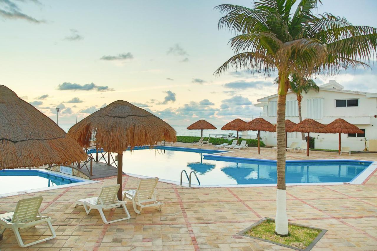 Brisas Beach & Ocean Front Vacation Apartments Cancun Zona Hotelera Exterior photo