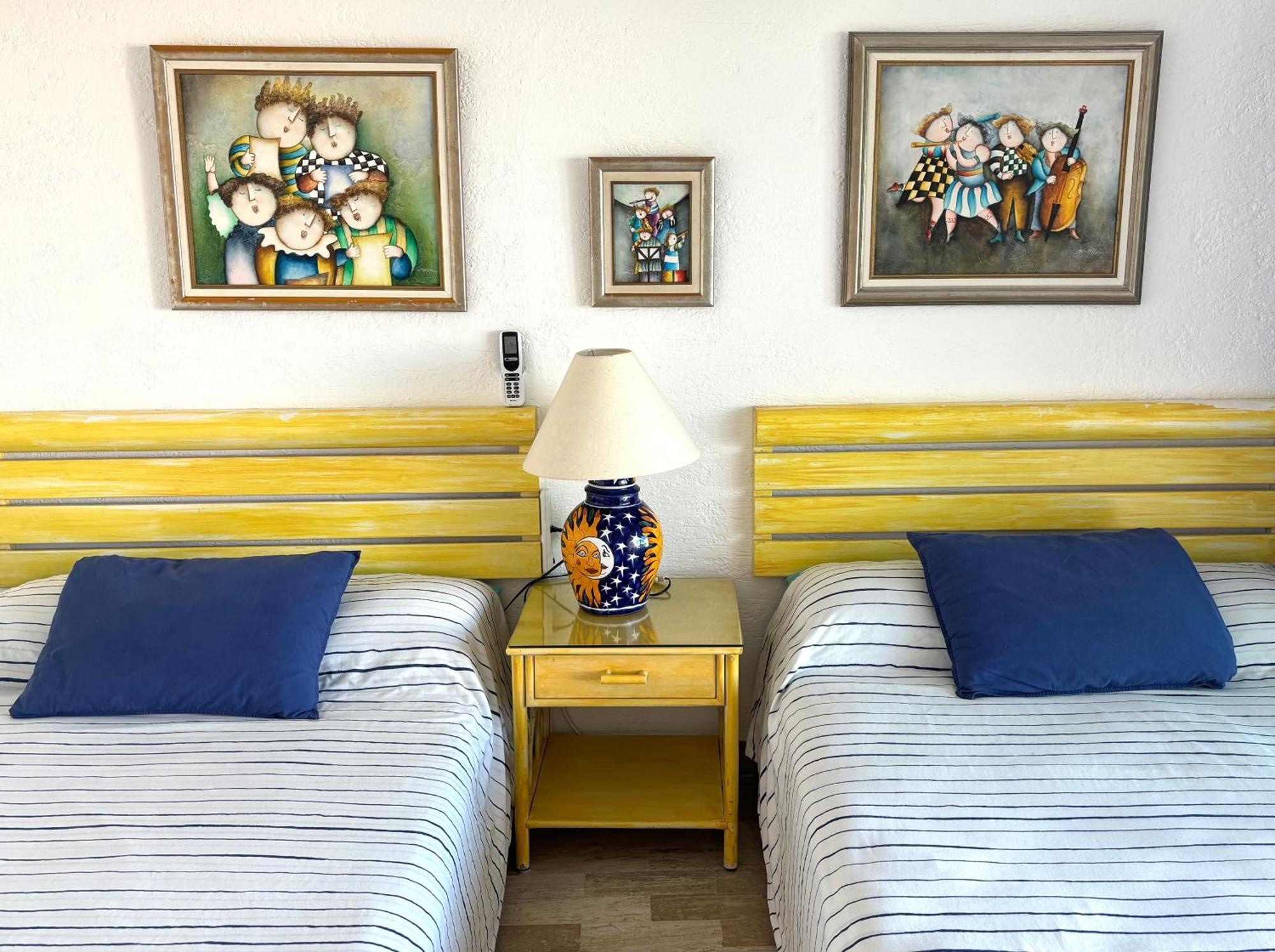 Brisas Beach & Ocean Front Vacation Apartments Cancun Zona Hotelera Exterior photo