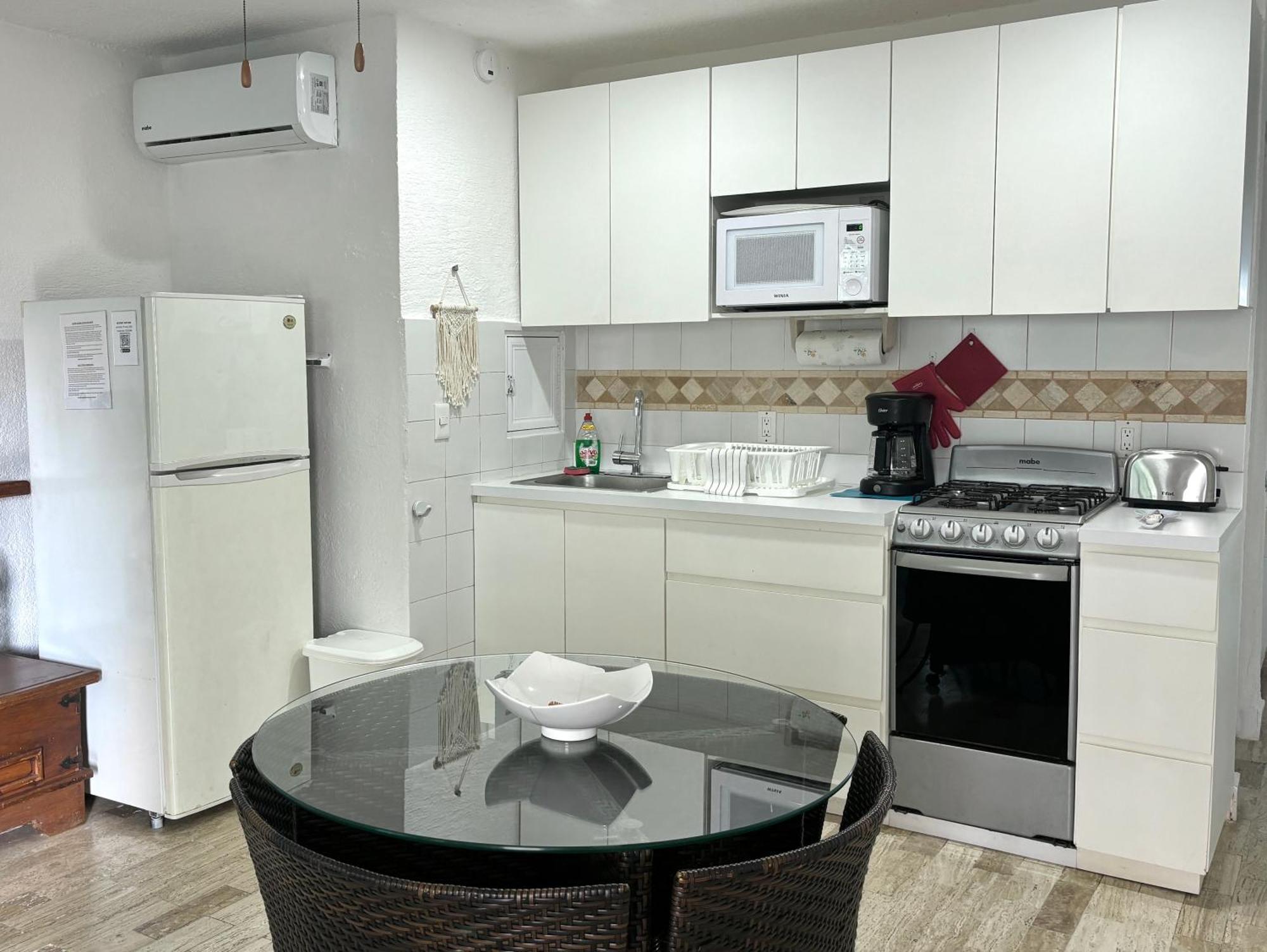 Brisas Beach & Ocean Front Vacation Apartments Cancun Zona Hotelera Exterior photo