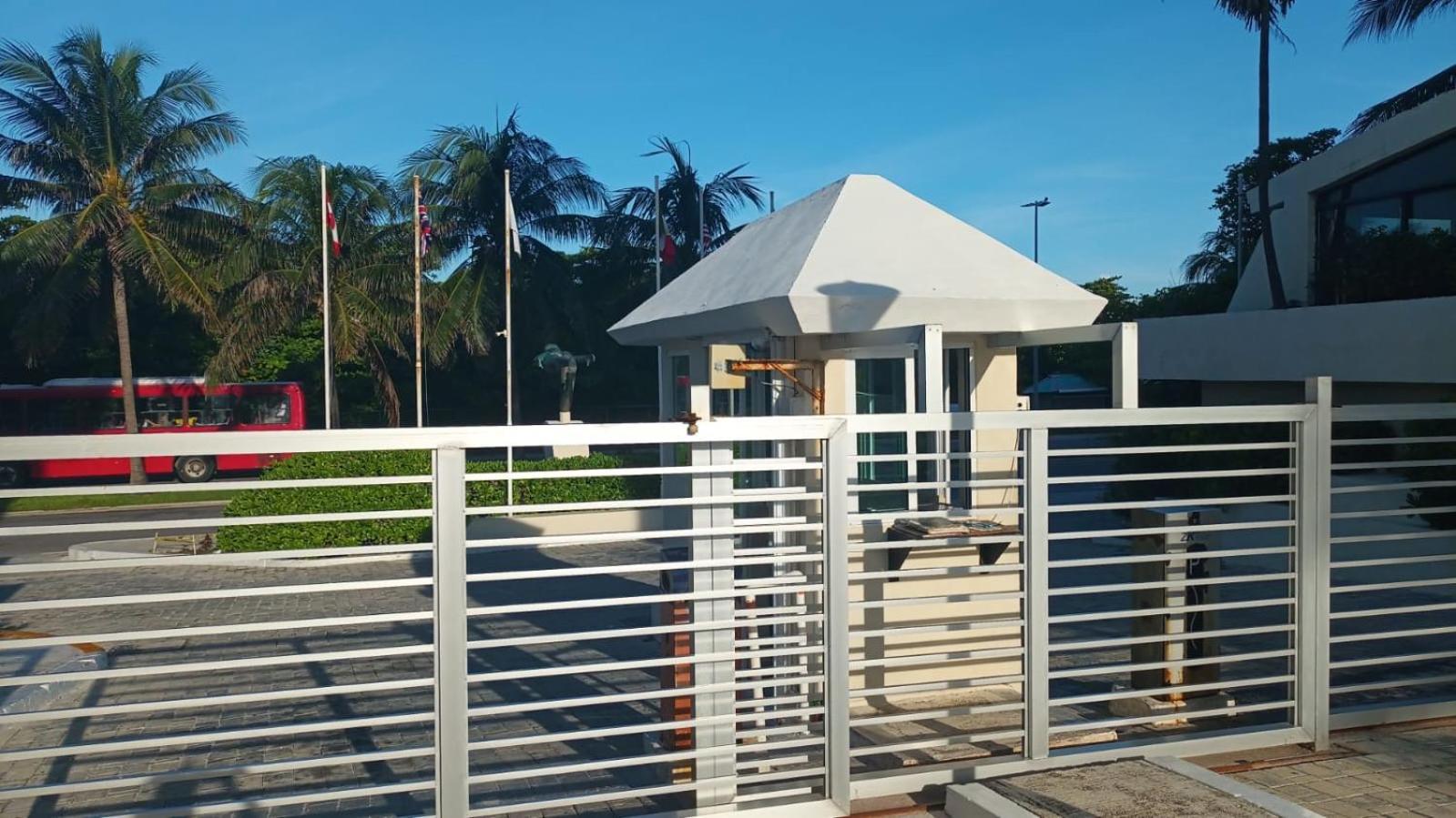 Brisas Beach & Ocean Front Vacation Apartments Cancun Zona Hotelera Exterior photo