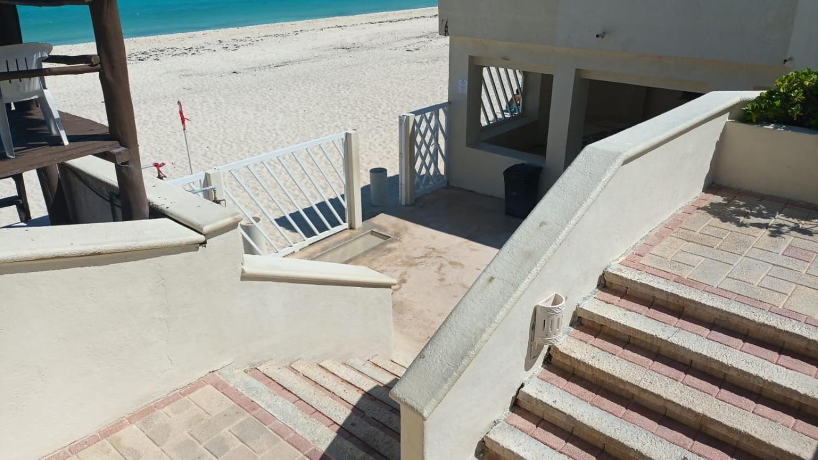 Brisas Beach & Ocean Front Vacation Apartments Cancun Zona Hotelera Exterior photo